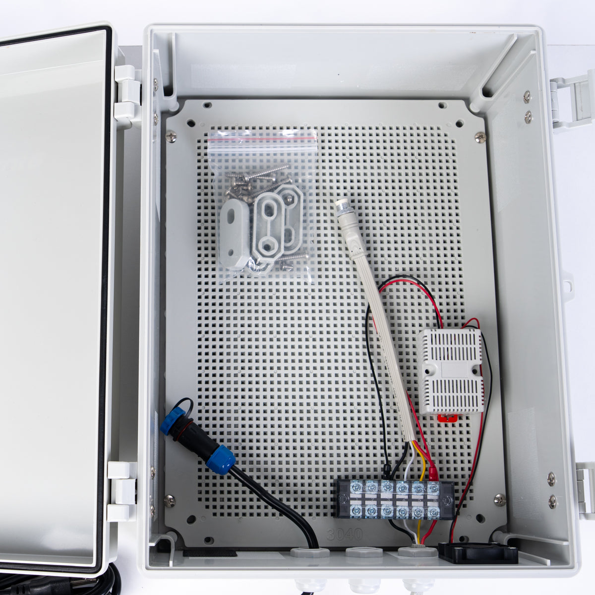 Avira ABS Enclosure Box (5)