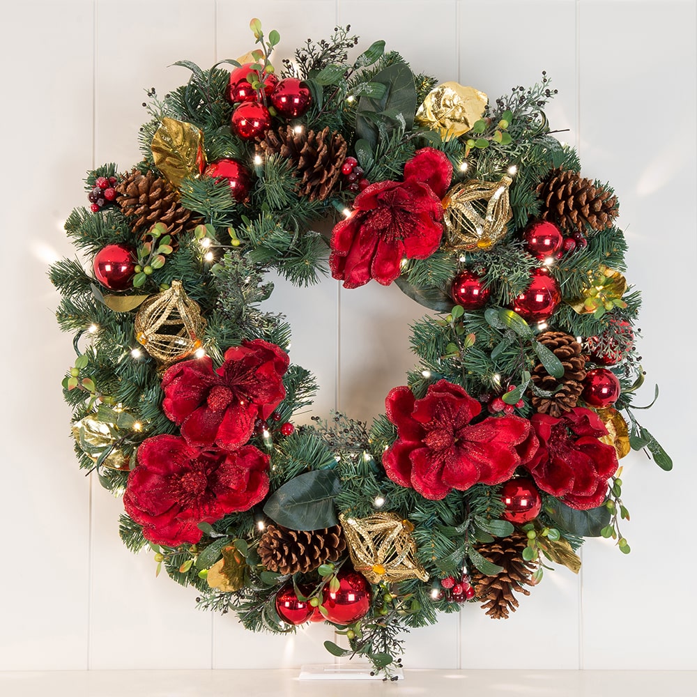 Red Magnolia Decorated Wreath - 30"