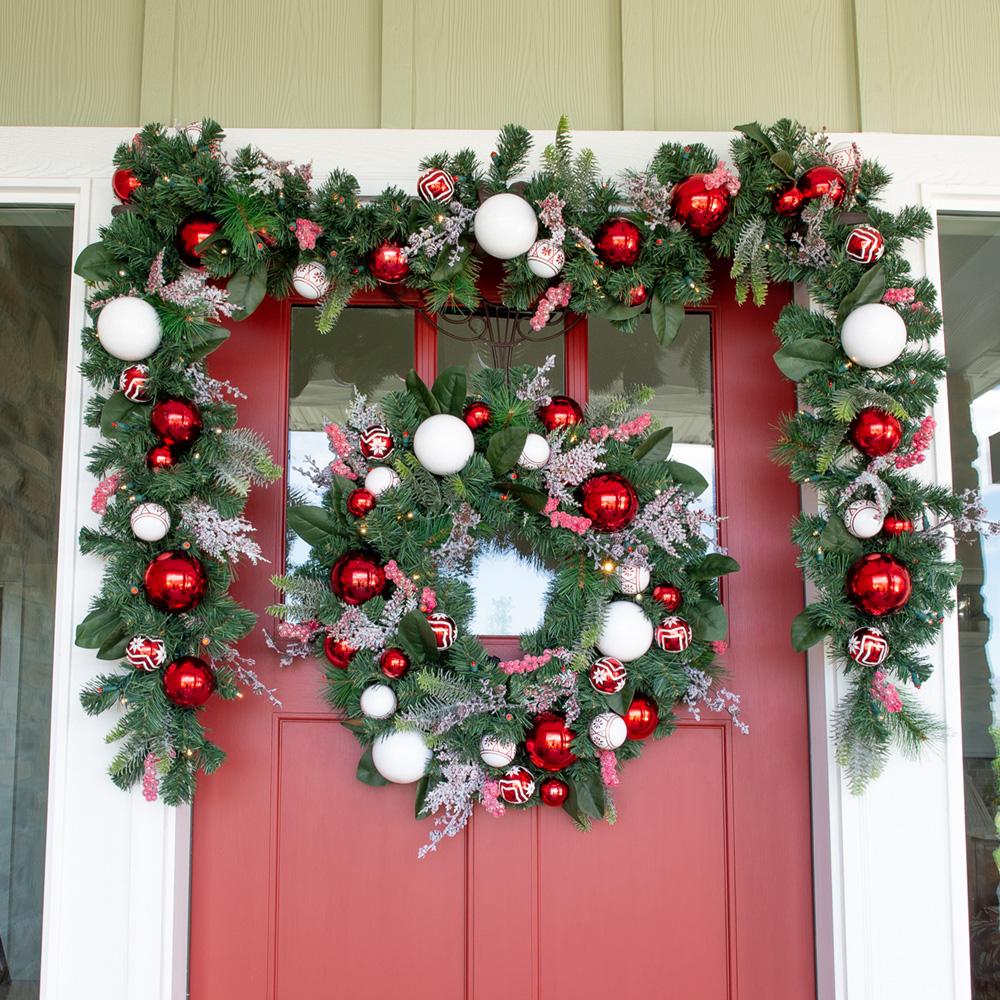 Nordic Red and White Wreath - 30"
