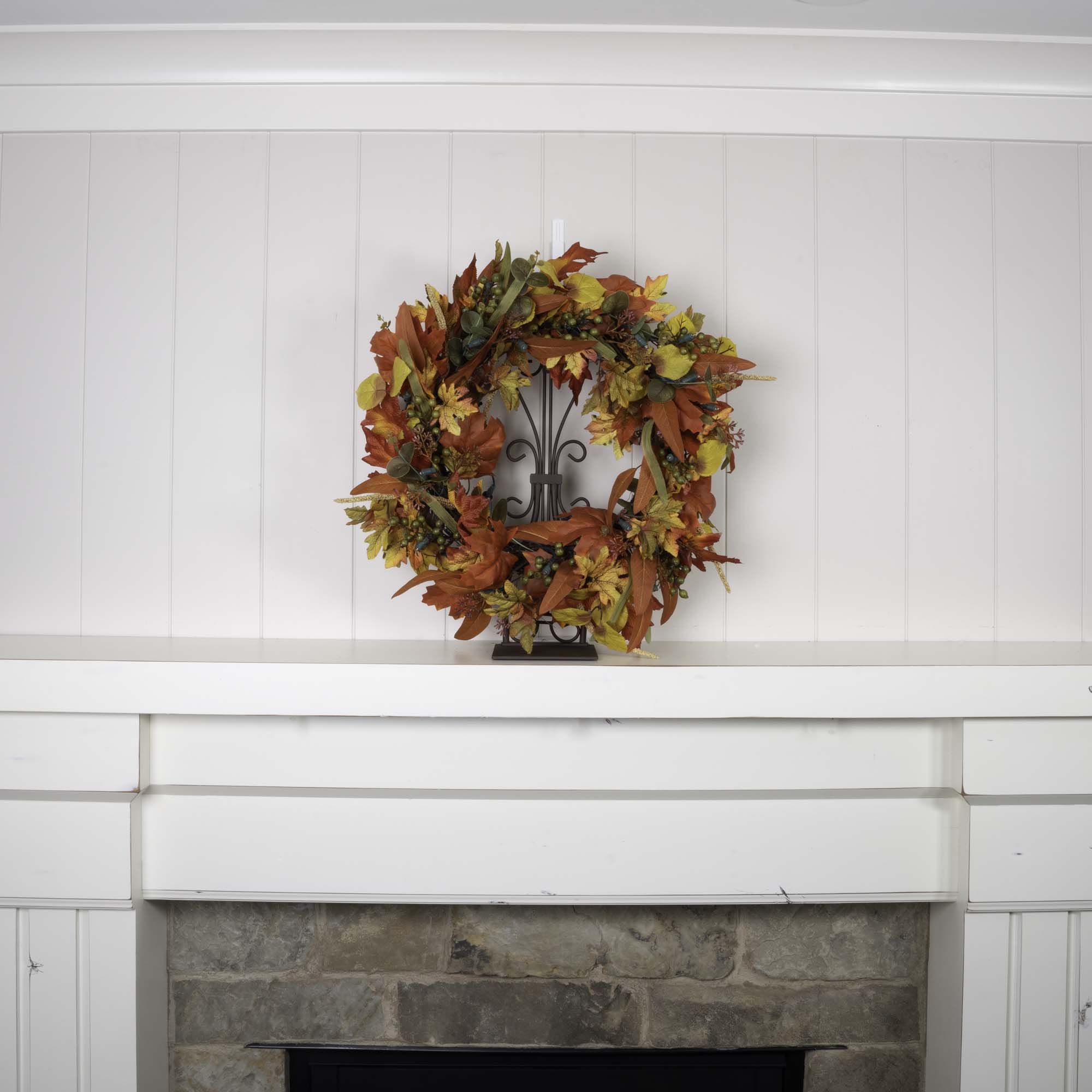Fireplace Mantle Top Wreath Hanger - Elegant