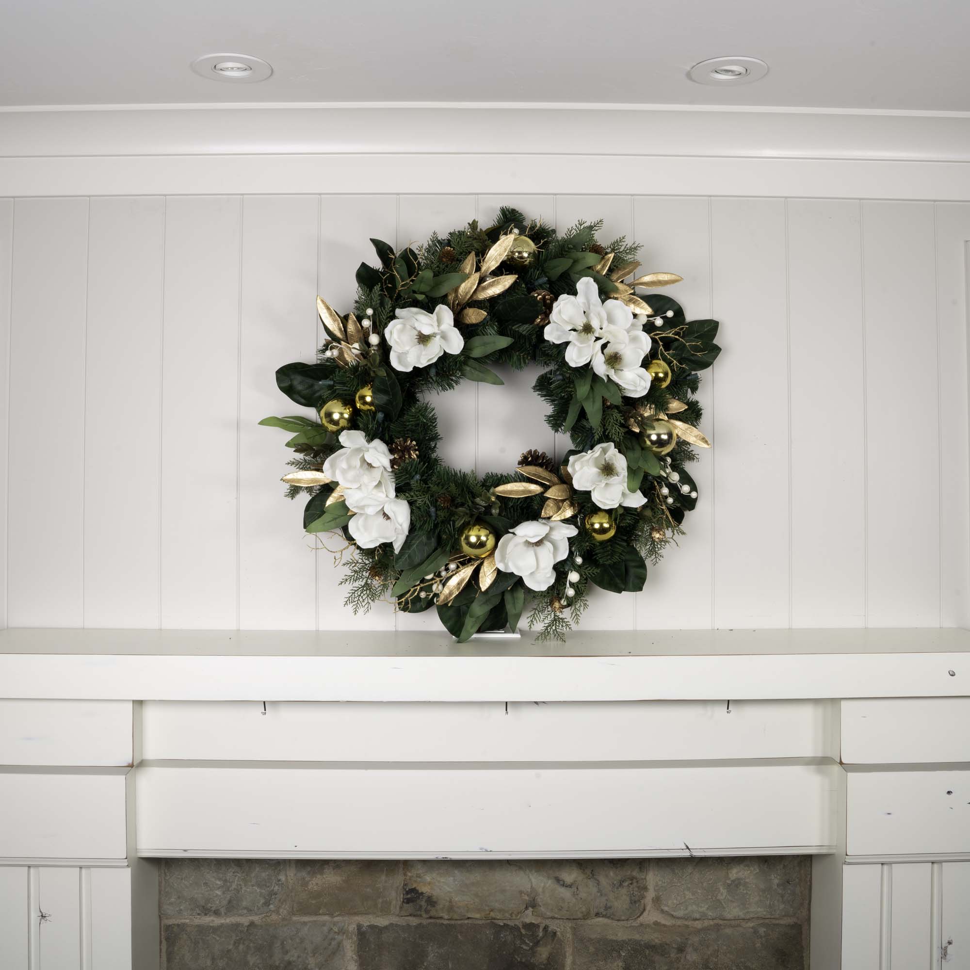 White Gold Magnolia Lighted Christmas Wreath - 30"