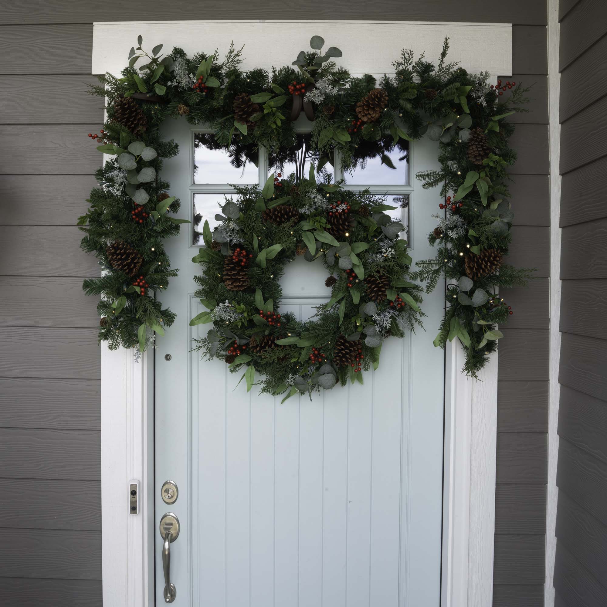 Christmas Woods Christmas Wreath - 30"