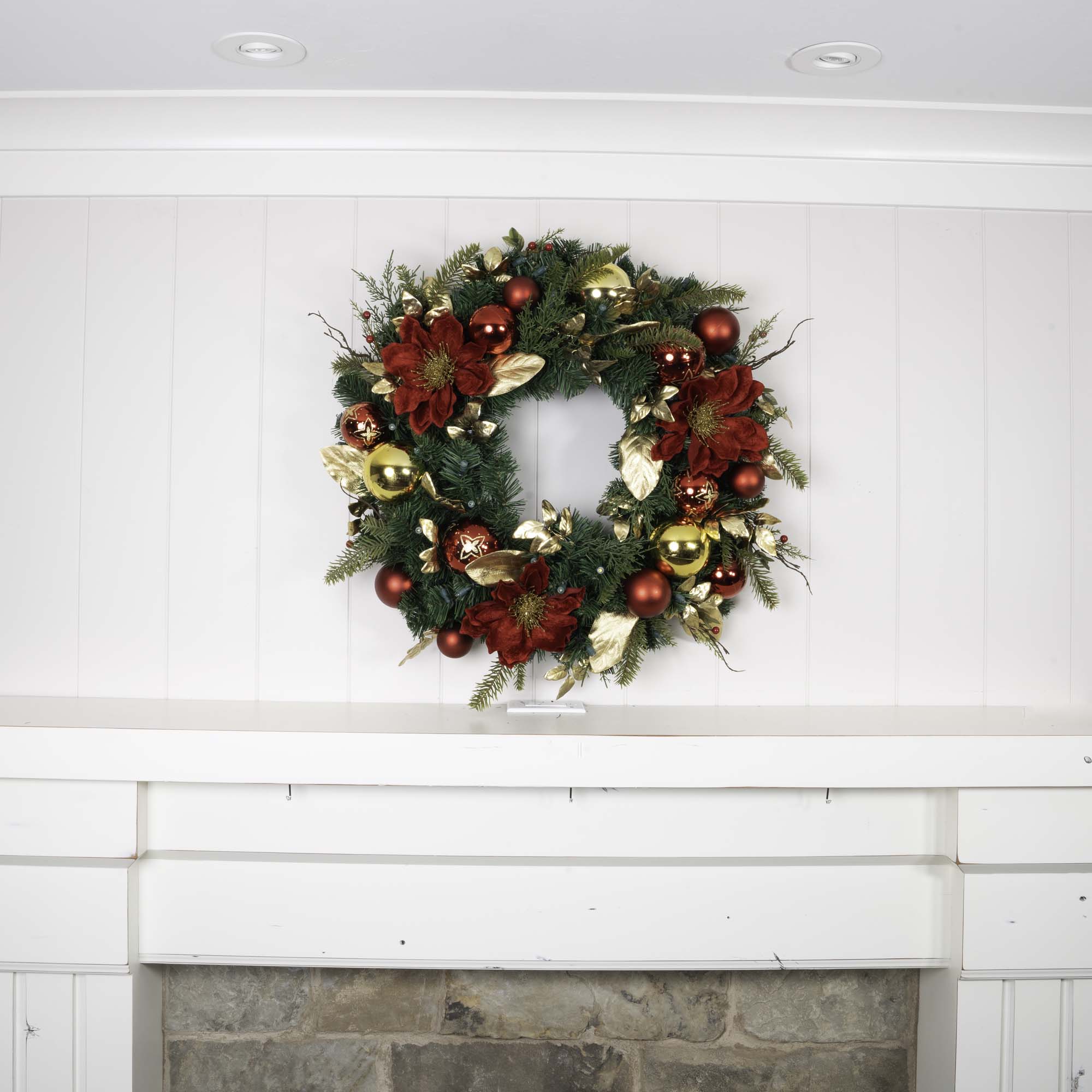 Golden Leaf Red Magnolia Lighted Christmas Wreath - 30"