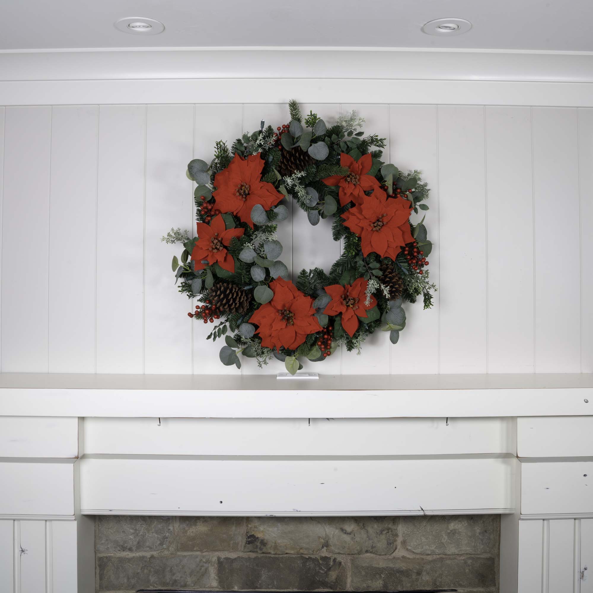 Christmas Poinsettia Lighted Christmas Wreath - 30"