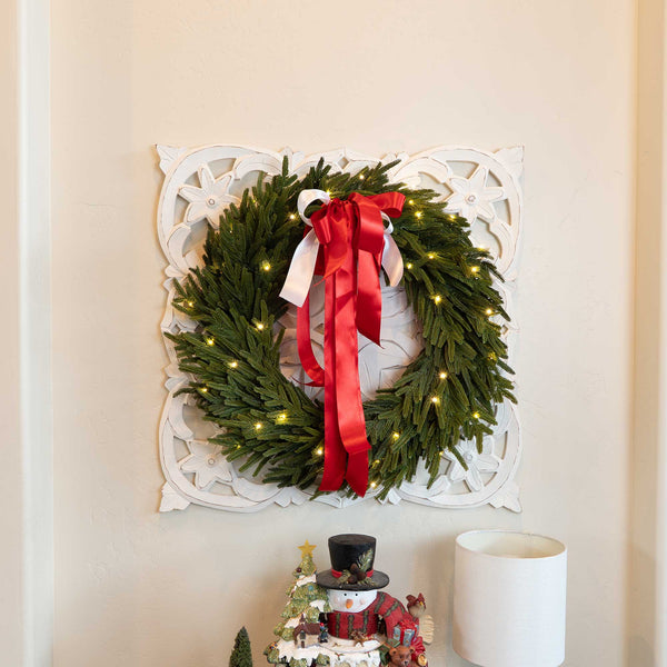 Norfolk Pre-Lit LED Wreath