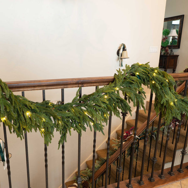 Norfolk Pre-Lit LED Garland