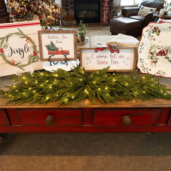 Norfolk Pre-Lit Table Top Swag