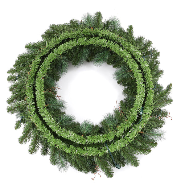Traditional Black Forest Wreath with C7(E12) Sockets
