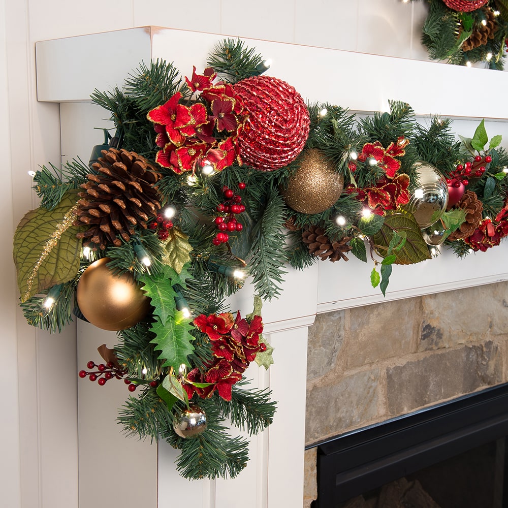 Scarlet Hydrangea Decorated Garland