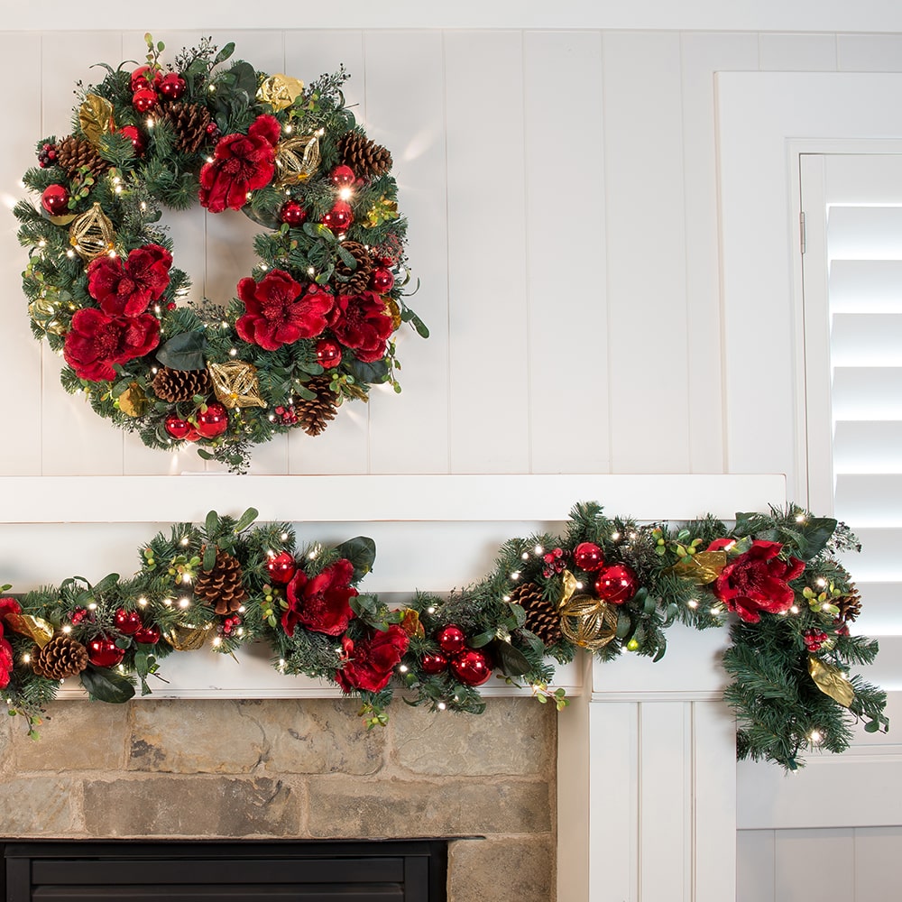 Red Magnolia Decorated Wreath - 30"