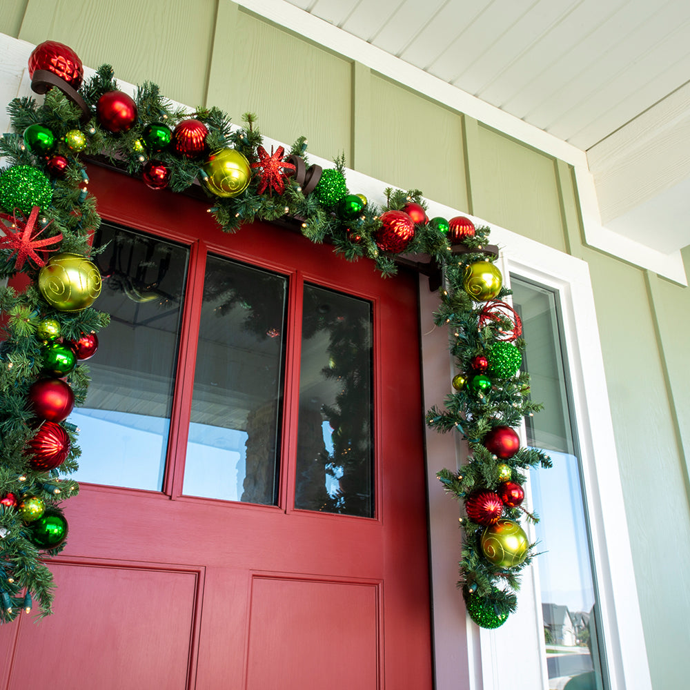 Festive Holiday Garland - 9ft.