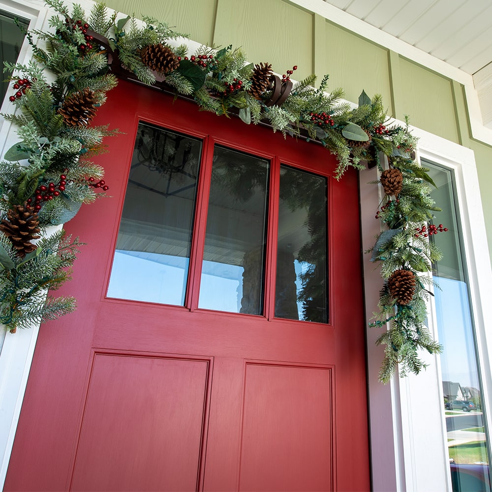 Winter Frost Garland - 9ft.