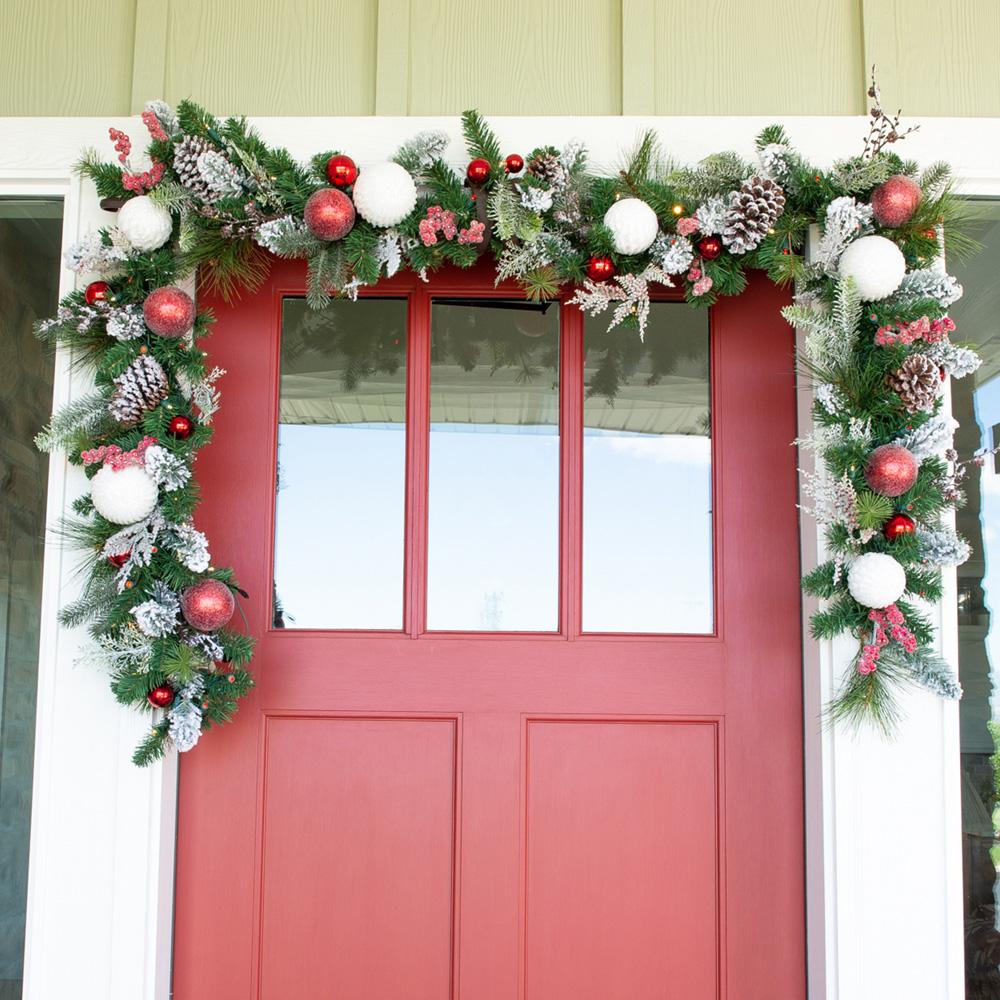 Frosted Wonderland Garland - 9'